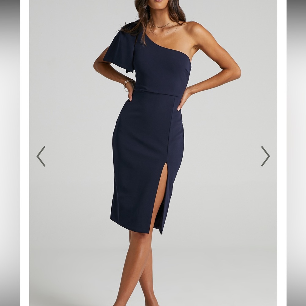 Navy dress
